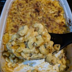 A picture of Gourmet Baked Mac 'N Cheese.