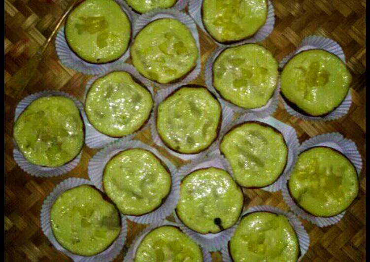 Resep Kue lumpur durian maknyuuuss | Cara Membuat Kue lumpur durian maknyuuuss Yang Mudah Dan Praktis