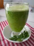 Batido Verde con Piña y Cilantro
