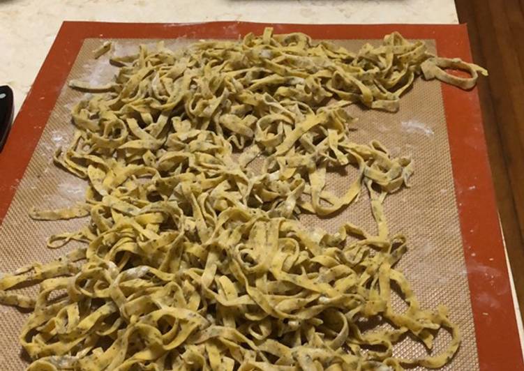 Simple Way to Make Homemade Homemade Basil Fettuccine