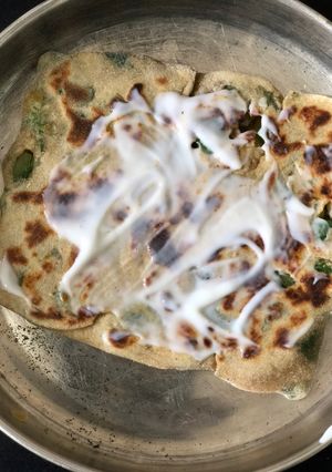 A picture of Pocket Stuffed Methi Thepla.