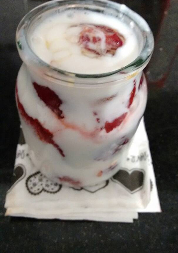 Una foto de Amplificar yogurt. Yogurt casero natural