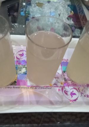 A picture of Lemonade (nibuu pani).