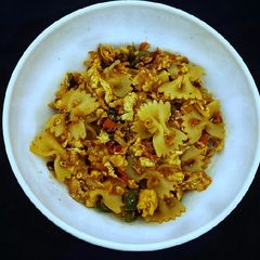A picture of Egg Farefalle.