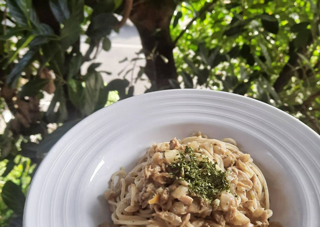 Spaghetti Tuna Aglio Olio