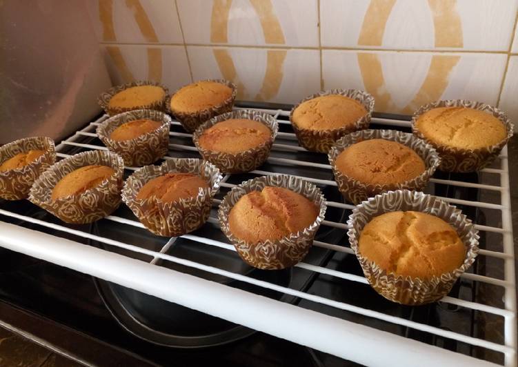 Vanilla Cupcakes