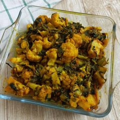 A picture of Gobhi with Methi (sabji).