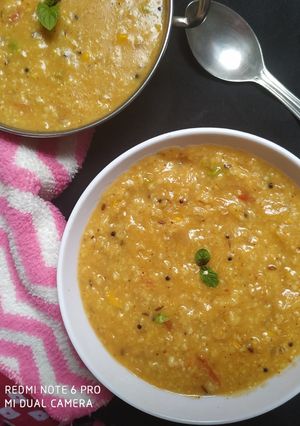 A picture of Oats Dalia.