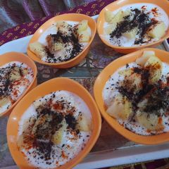 Dahi bhalle A picture of Dahi bhalle.