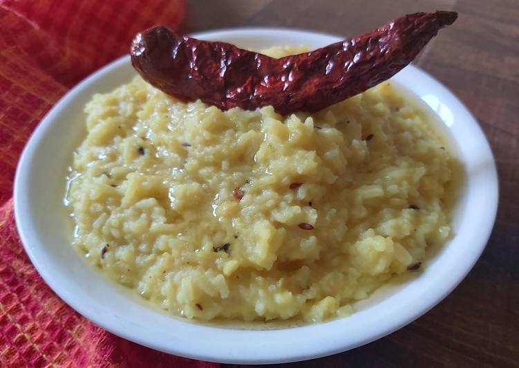 Traditional Ven-Pongal