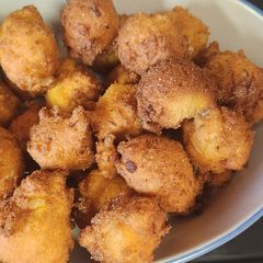 A picture of Hush Puppies.