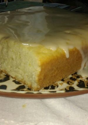 Una foto de Torta de naranja y mandarina con glaseado ❤🍊