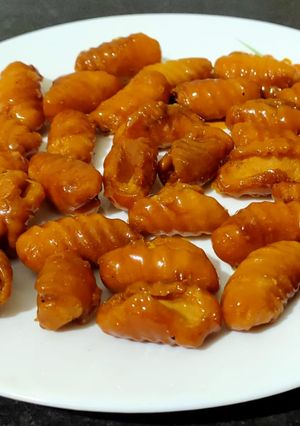 A picture of Jaggery Cowrie.