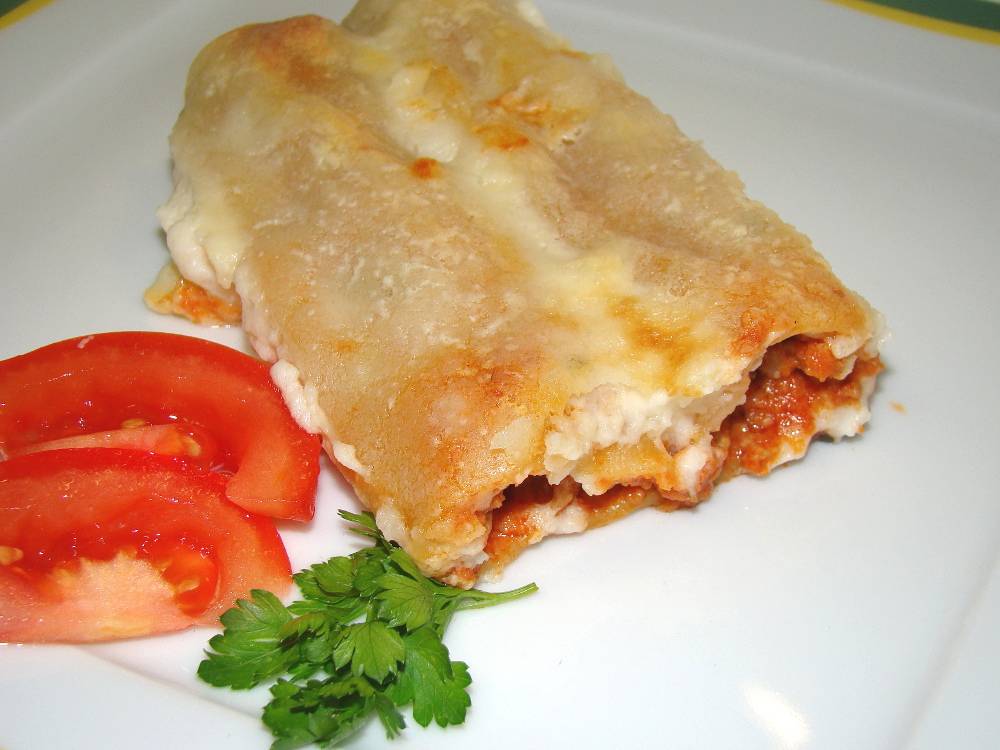 Hússal töltött cannelloni recept recept fotó