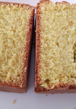 A picture of Lemon Cake.