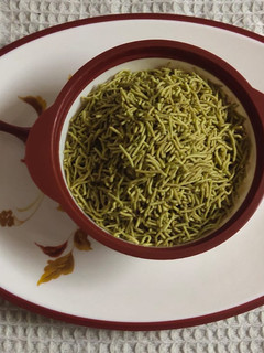 પાલક સેવ (Palak Sev Recipe In Gujarati) રેસીપી મુખ્ય ફોટો