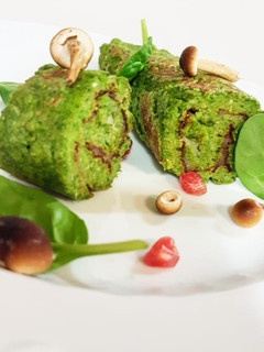 Una foto de Panquecas de espinacas y avena