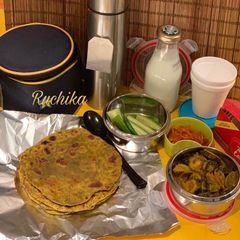 A picture of Methi Thepla.