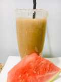 BATIDO DE 🍉SANDÍA🍉Y 🍌BANANA🍌CON LECHE🥛Y AZÚCAR NEGRO🍉🥛🍌🤩💯