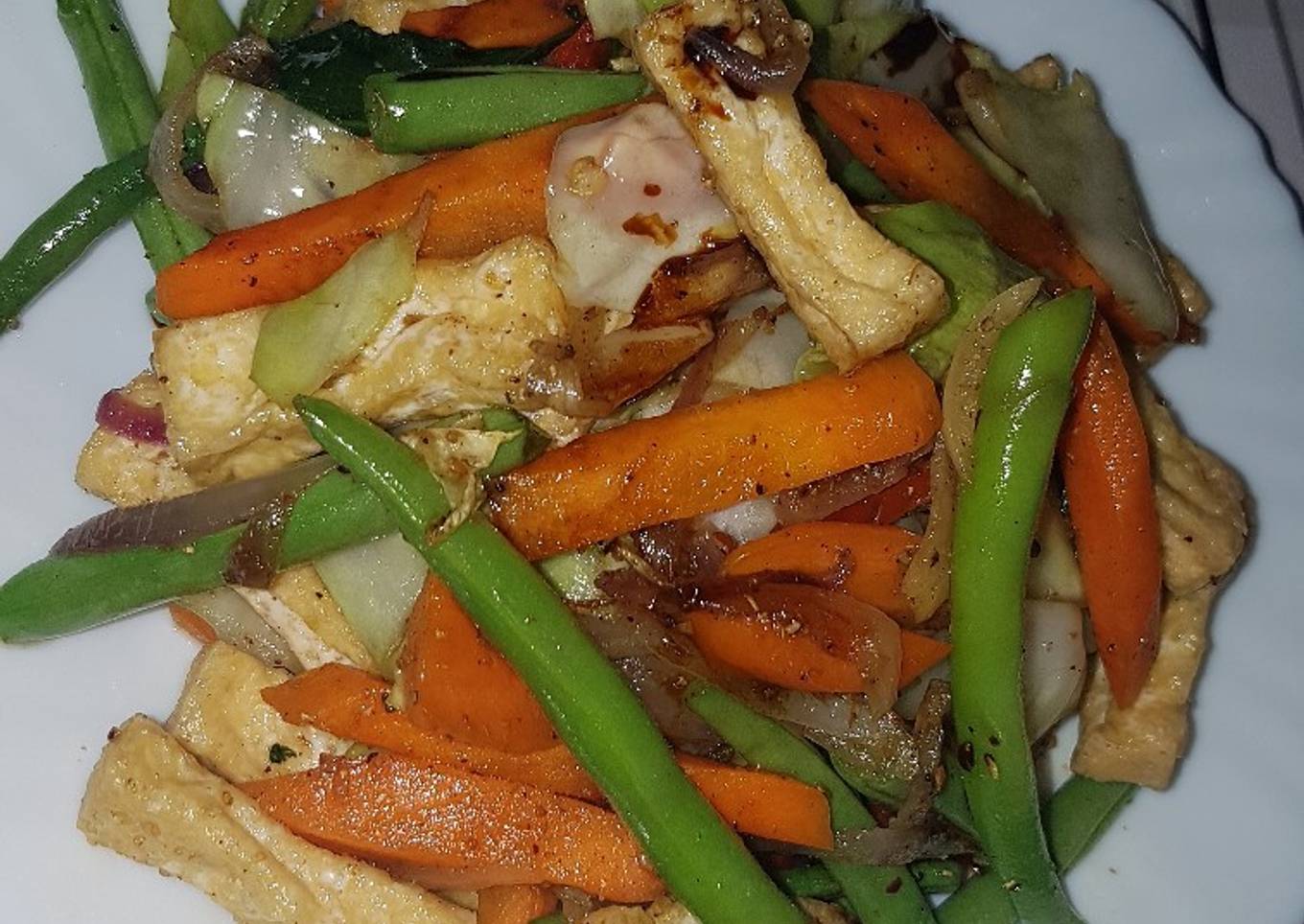 Vegetable stir fry tofu