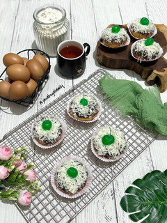 Foto resep Donat Topping Coklat Keju