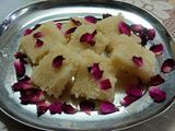नारियल(गोला) की बर्फी