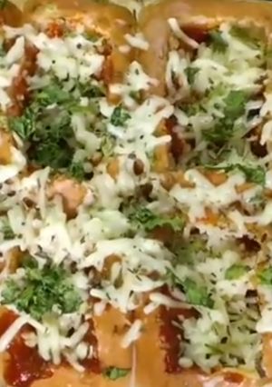 A picture of Cheesy pav.
