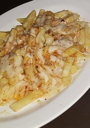 A picture of Irish potatoes fries.