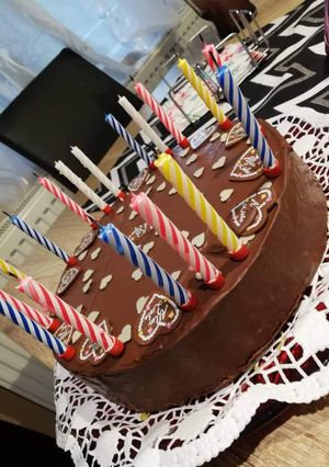 Sachertorta egyszerűen recept fotója