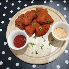 A picture of Fish fingers.
