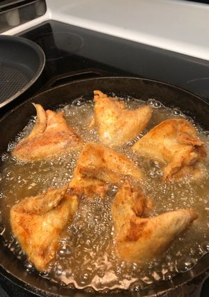 A picture of Fried chicken.