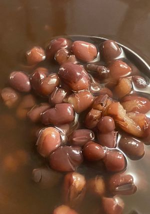 A picture of Rice Cooker Recipe - Comforting Red Bean Soup.