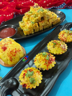 દૂધી નાં ઢોકળા (Dudhi Dhokla Recipe In Gujarati) રેસીપી મુખ્ય ફોટો