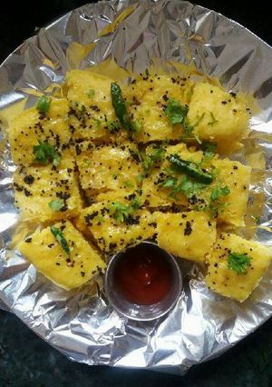 A picture of Khaman dhokla.