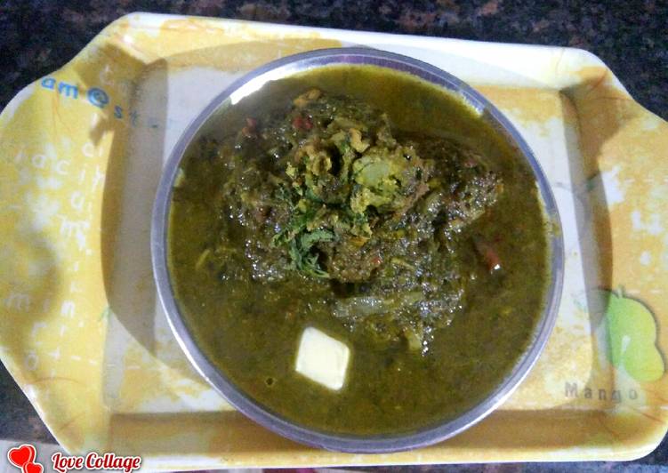 Palak kofta with palak grevy