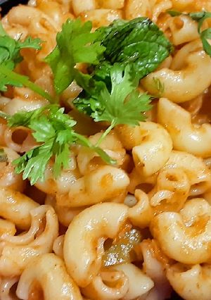 A picture of Jhatpat red sauce macaroni.