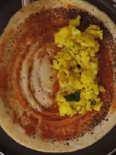 રવા ઢોસા (Rava Dosa Recipe In Gujarati) રેસીપી મુખ્ય ફોટો