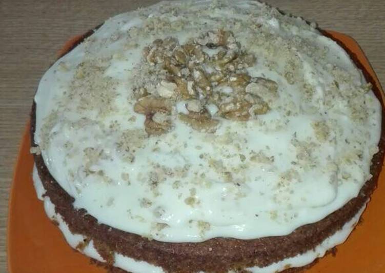 Tarta de zanahoria & nueces con frosting de queso