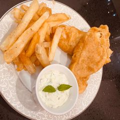 A picture of Fish And Chips.