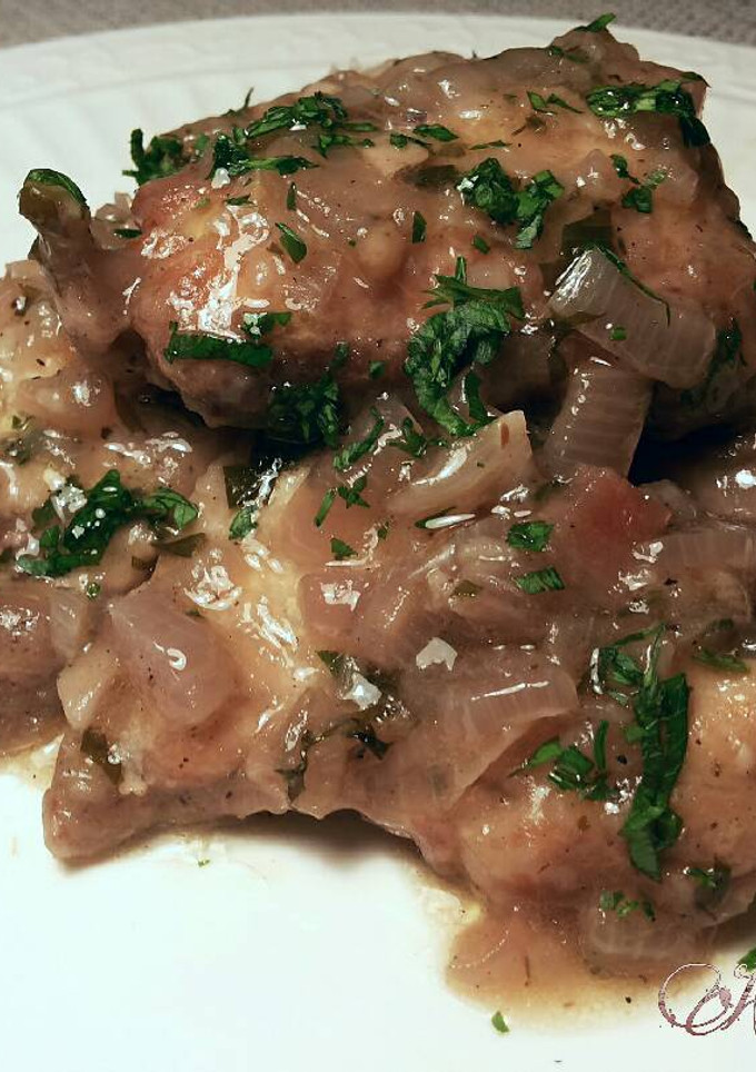 Una foto de Cazuela de bonito encebollado