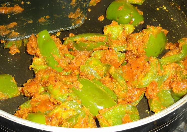 Recipes for Bharela Bor Marcha Nu Shaak/ capsicum curry