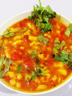 કાજુ ગાંઠીયા નું શાક(Kaju Ganthiya Shak Recipe In Gujarati) રેસીપી મુખ્ય ફોટો