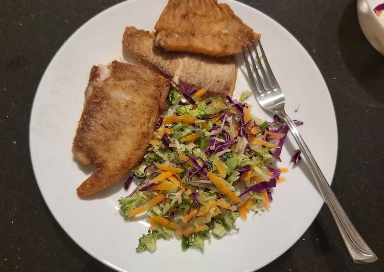 Steps to Make Perfect Fish fillet and salad