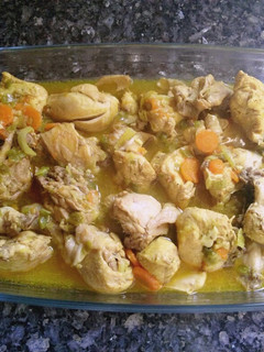 Una foto de Pollo en salsa