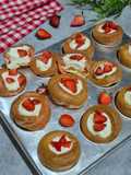 Kue Sus Vla Keju Strawberry aka Kue Sus Merah Putih