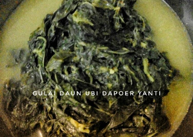 Gulai Daun Ubi