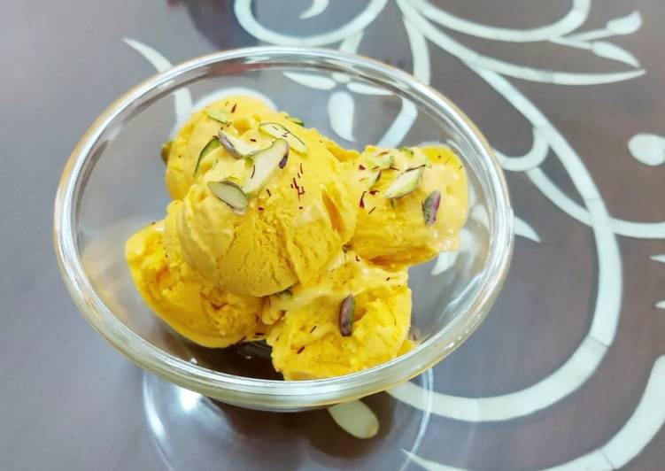 Steps to Prepare Favorite Mango Alphonso Homemade Icecream