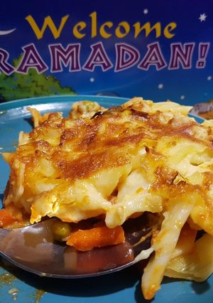 A picture of Pasta bake iftar meal.