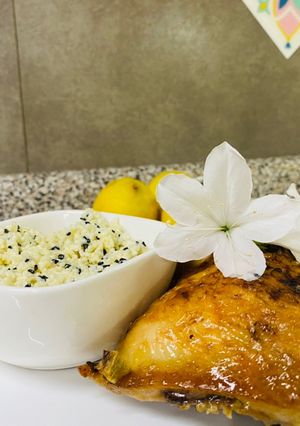 Una foto de Pollo al limón con ajo chilote