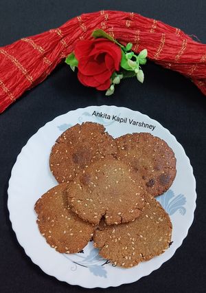 A picture of Millet Tikki (Bajra).